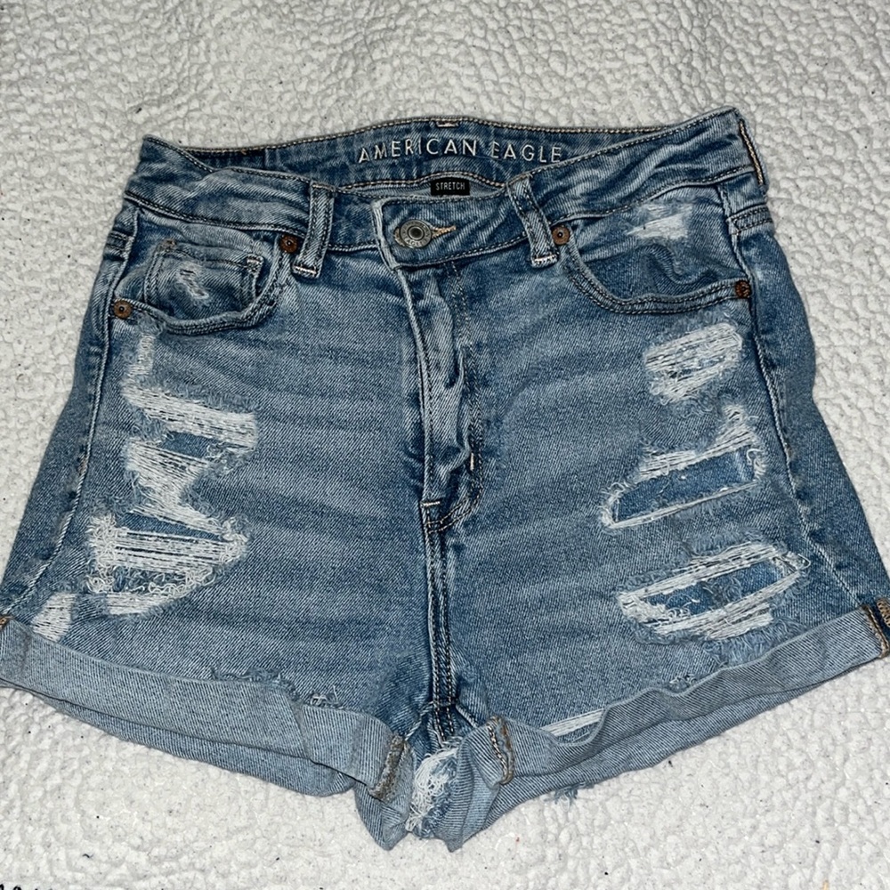 American Eagle Mom shorts